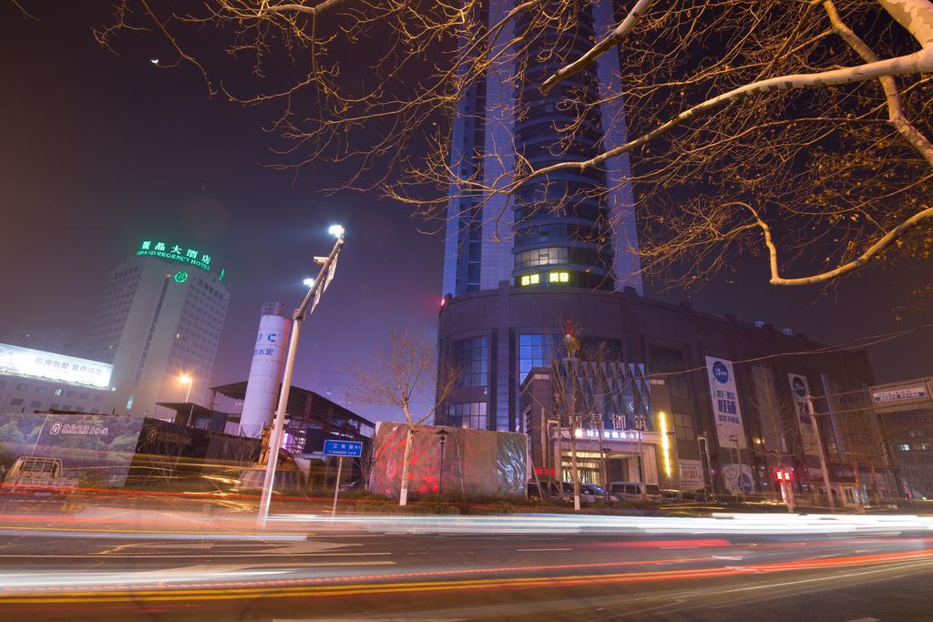 Qingdao Thor Electronic Hotel 青島市 エクステリア 写真